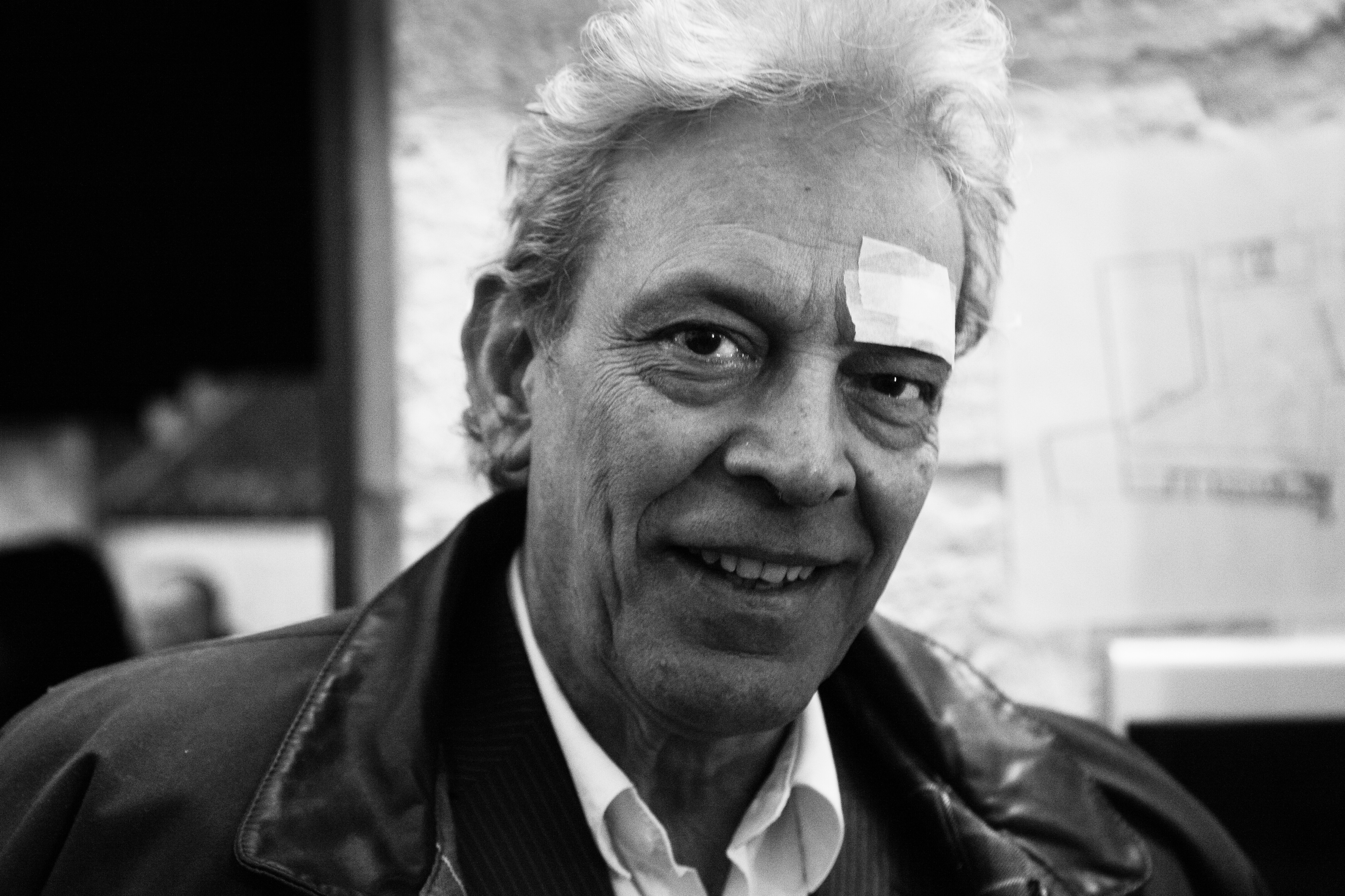 uomo strano